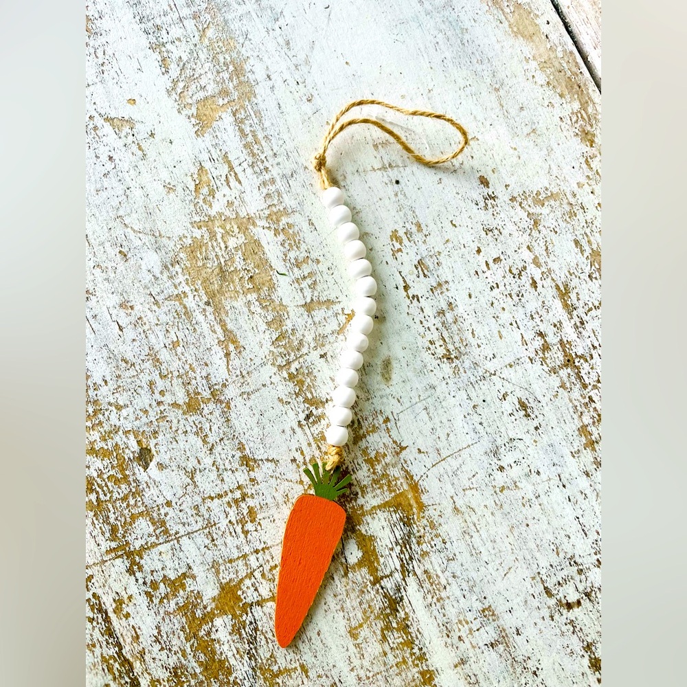 *Beaded Carrot Ornament